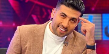 حمله جنجالی مجری اخراجی تلویزیون به مدیرعامل استقلال