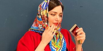 بهنوش طباطبایی از تیپ نوروزی خود رونمایی کرده بود.