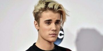 حضور جاستین بیبر در مهمانی اسکار با پتو!