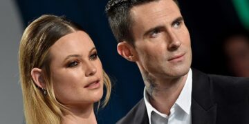 حضور زوج مشهور بر فرش قرمز پس از رسوایی جنجالی