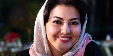 آناهیتا همتی از حجاب خیلی خاصش رونمایی کرد.