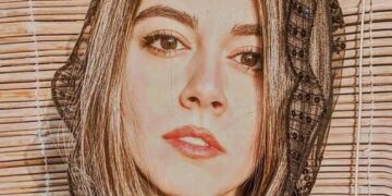 ماهور الوند با لباس سوسمار نشان دیده شد.