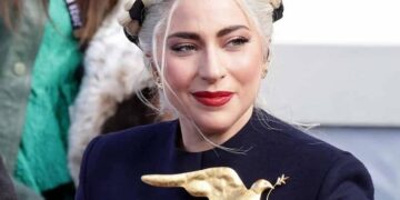 عجیب ترین کارهای سلبریتی ها که حتی فکرش را نمی کنید!