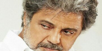 آیا چهره "دختر داریوش" از همسر دومش را دیده اید!/ عکس