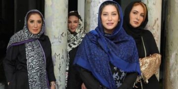 خانم‌های بازیگر با تیپ دهه شصتی خزپارتی گرفته بودند.