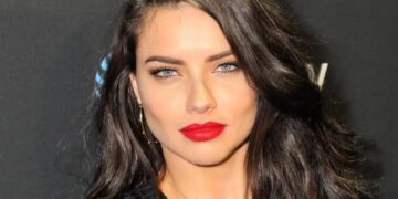 خانم مدل پس از لاغری به کارش بازگشت!