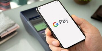 پرداخت اشتباهی 1000 دلار به حساب کاربران گوگل