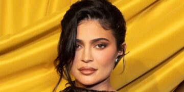 انتقادهای شدید از کایلی جنر