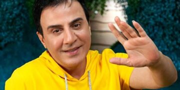 ورزش سنگین و نامتعارف عمو پورنگ در آستانه 50 سالگی