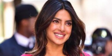 پریانکا چوپرا از بالیوود بیرون انداخته شد!