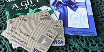 گیفت کارت ویزا کارت
