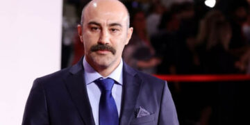 سنگ تمام اینستاگرامی پیمان معادی برای محسن تنابنده