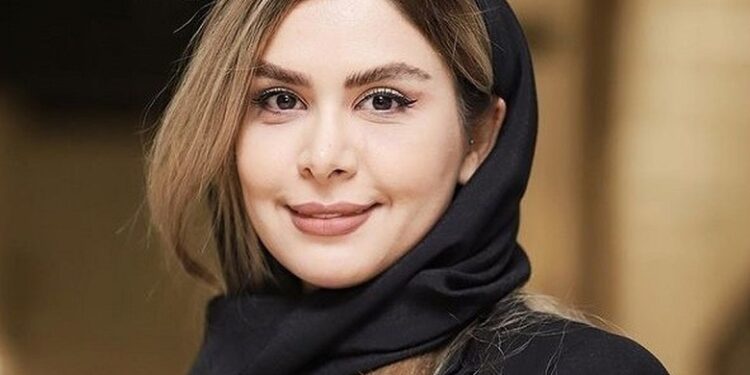 خانم مجری اخراجی تلویزیون به مهران رجبی حمله کرد