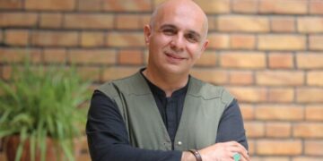 پیام دهکردی بازیگر و کارگردان تئاتر، سینما و تلویزیون نانوا شد