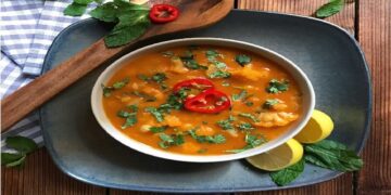 سوپ جو و گل کلم