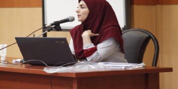 چهره جالب "خانم مجری معروف" در روز عروسی اش/ عکس