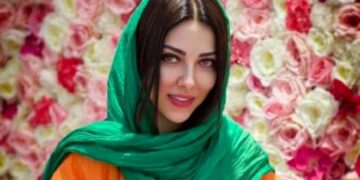 لیلا اوتادی برای وی پی ان فروش ها به سیم آخر زد