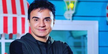 عمو پورنگ دختر می شود