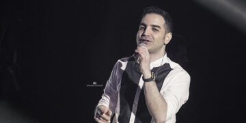 کنسرت محسن یگانه خواننده محبوب پاپ