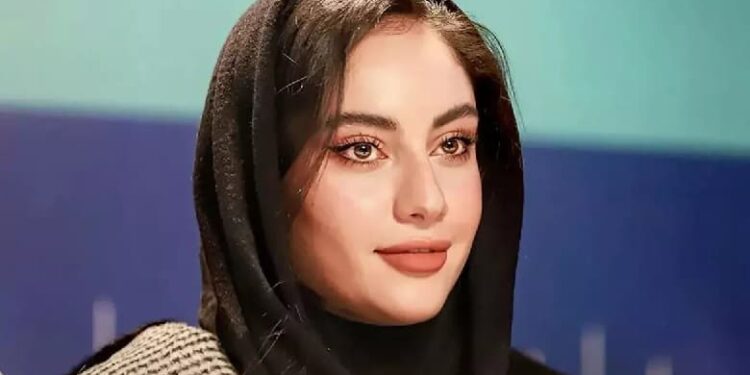 عکس/ تغییر چهره عجیب ترلان پروانه با کمک افکت های اینستاگرام 1 تغییر چهره عجیب ترلان پروانه با کمک افکت های اینستاگرامی