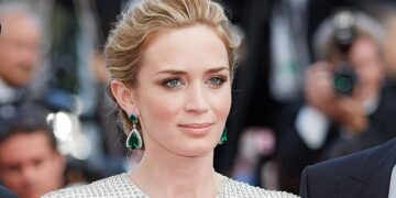 امیلی بلانت بازیگر بریتانیایی مخالف بازیگری کودکان است