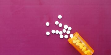 آیا هوش مصنوعی به اپیدمی مواد مخدر پایان می دهد؟