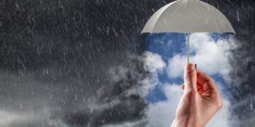 بیمه‌ها هفت ماه در پرداخت بدهی‌ها تاخیر دارند