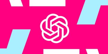 فروشگاه GPT Store شرکت OpenAI، که به کاربران اجازه می‌دهد چت‌بات‌های سفارشی خود را به اشتراک بگذارند، سرانجام پس از چند ماه تأخیر در روز چهارشنبه افتتاح شد.