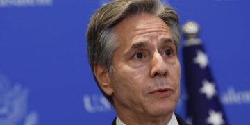 بلینکن: تشکیل کشور فلسطین باید بخشی از راه حل پایان جنگ باشد/شکایت به لاهه بی‌ثمر است