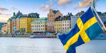 به اینجا مهاجرت نکنید/ ورشکستگی در این کشور اروپایی به بالاترین حد خود رسیده است