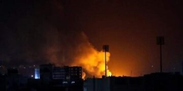 حمله هوایی آمریکا و انگلیس به اهدافی در یمن