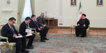 رساندن سطح مبادلات ایران و ازبکستان به یک میلیارد دلار قابل تحقق است