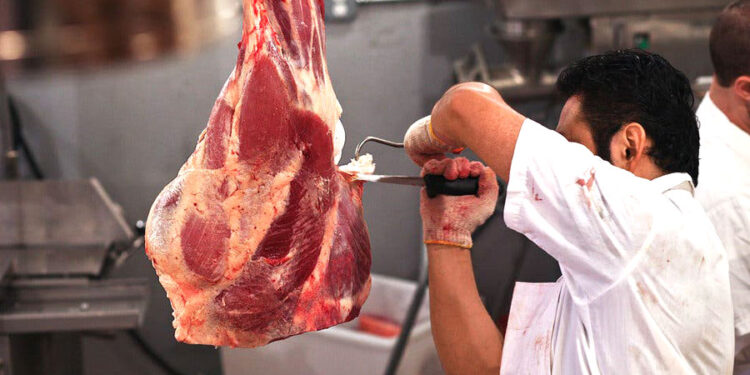 سرانه‌ بهت آور مصرف گوشت قرمز؛ آن‌ها که گوشت را حتی قسطی هم نمی‌توانند بخرند!