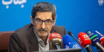 عقب‌نشینی دولت از فروش خودرو زیر قیمت بازار