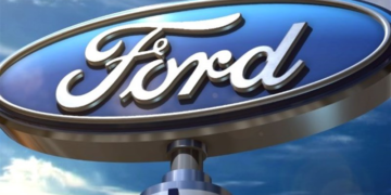 فراخوان 100 هزار خودروی معیوب فورد