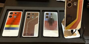 قاب‌های رنگی را دور بیندازید؛ این گوشی عجیب در لحظه تغییر رنگ می‌دهد