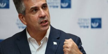 وزیر اسرائیلی: عادی‌سازی روابط با عربستان حتی با وجود مخالفت با تشکیل کشور فلسطین هم، امکان‌پذیر است / نگرانی‌های امنیتی درباره ایران بر راه‌حل ۲ دولتی به عنوان بخشی از خواسته ریاض، ارجحیت پیدا خواهد کرد