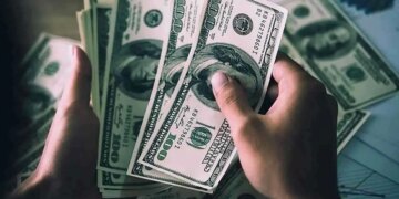 پیش بینی قیمت دلار 7 بهمن 1402