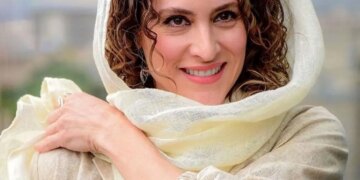 1710468773 تغییر چهره باورنکردنی ویشکا آسایش پس از 33 سال