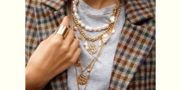 4 قانون ست کردن طلا و جواهرات با لباس که