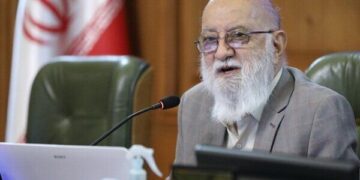 احداث تراموا بر روی ریل در تهران منتفی است