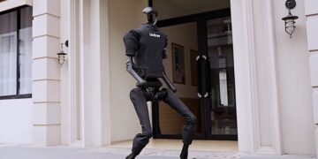 ربات انسان‌نمای H1