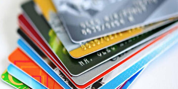 دستگیریِ ۲۳ متهم کپی‌کننده کارت بانکی