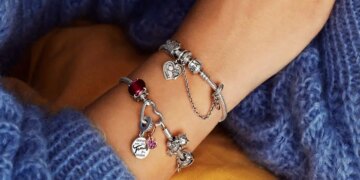 راز زیبایی زنان امروزی در این دستبندهاست