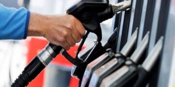 مصرف بنزین صعودی شد، سی ان جی نزولی