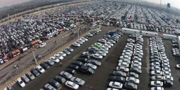 1712091423 کاهش 14 درصدی عرضه محصولات ایران خودرو و سایپا
