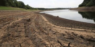 1712903485 خشکسالی مانعی بزرگ برای سرمایه گذاری آب گران‌بهاتر از هر