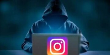 1714482243 کلاهبرداران به این خواننده سرشناس ایرانی رحم نکردند