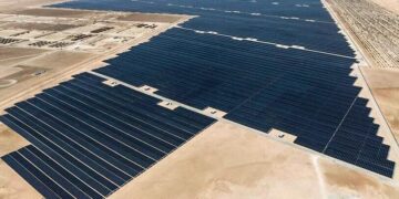 افت سرمایه گذاری های فسیلی تولید برق از تجدید پذیرها