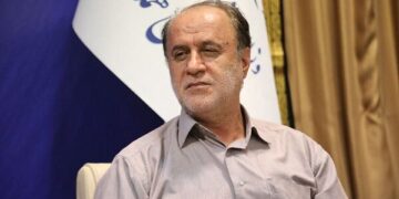 بودجه ۳۰۰ همت کسری دارد واردات ۲ میلیارد دلار بنزین